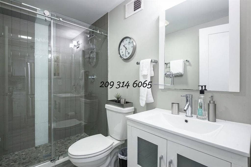 stunningly renovated 1-bedroom,
