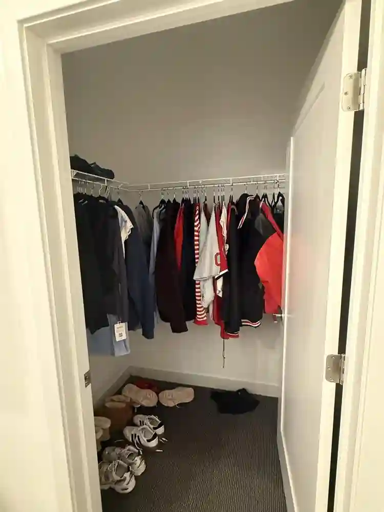 URGENT SUBLEASE