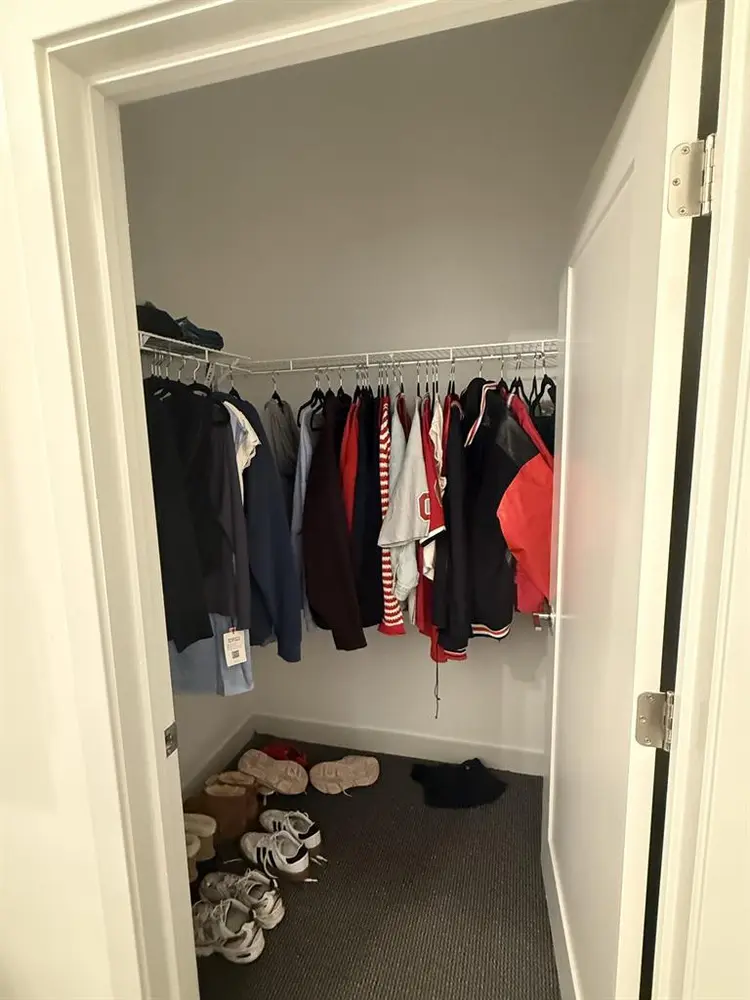 URGENT SUBLEASE