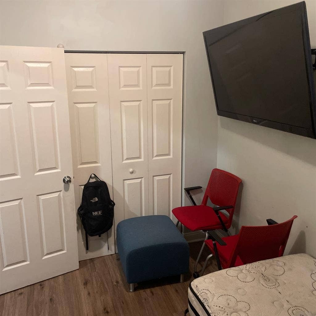 Looking for roommate.