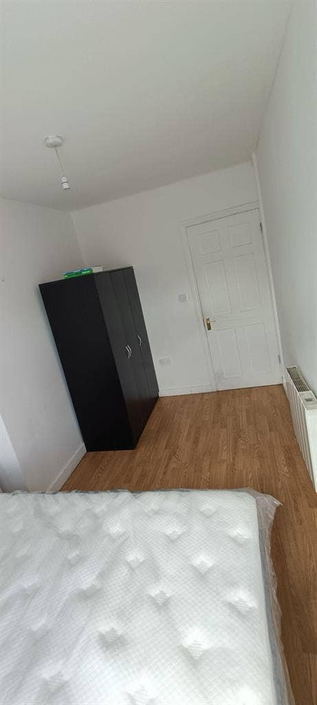 Large Double Room All Bills Include