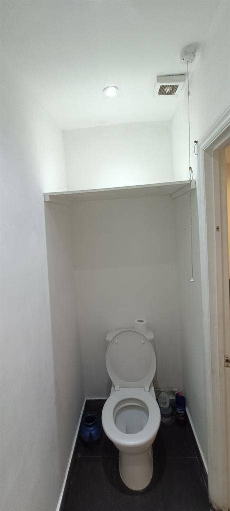Large Double Room All Bills Include
