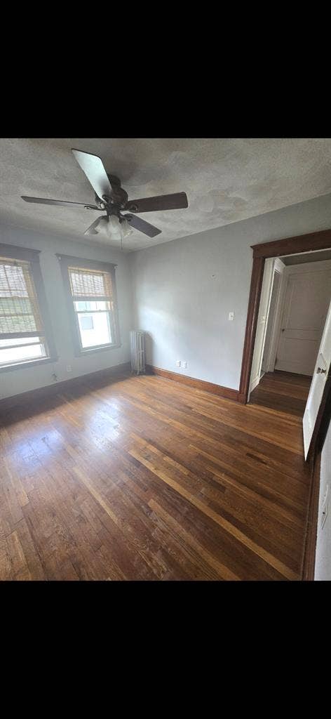 Looking for a roommate -MEDFORD