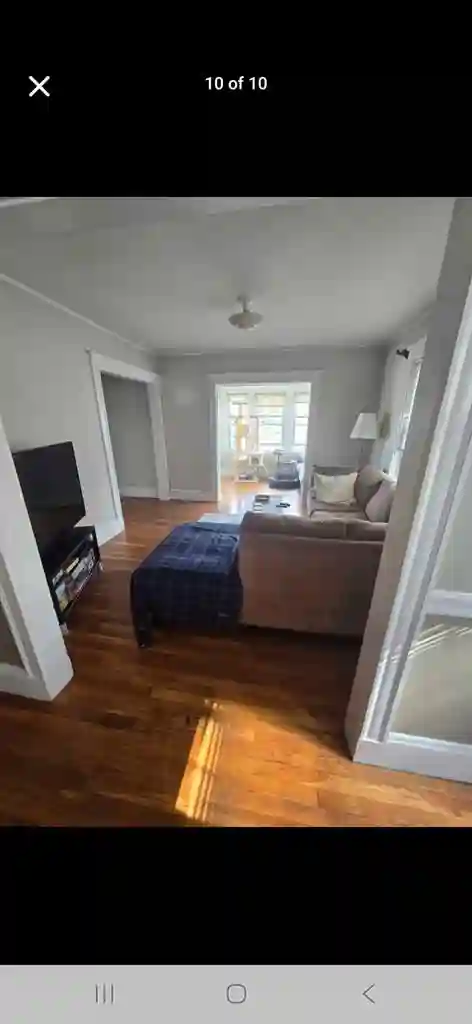 Looking for a roommate -MEDFORD