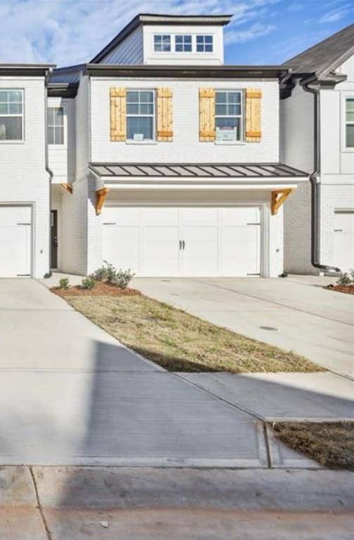 3 BR in Auburn
