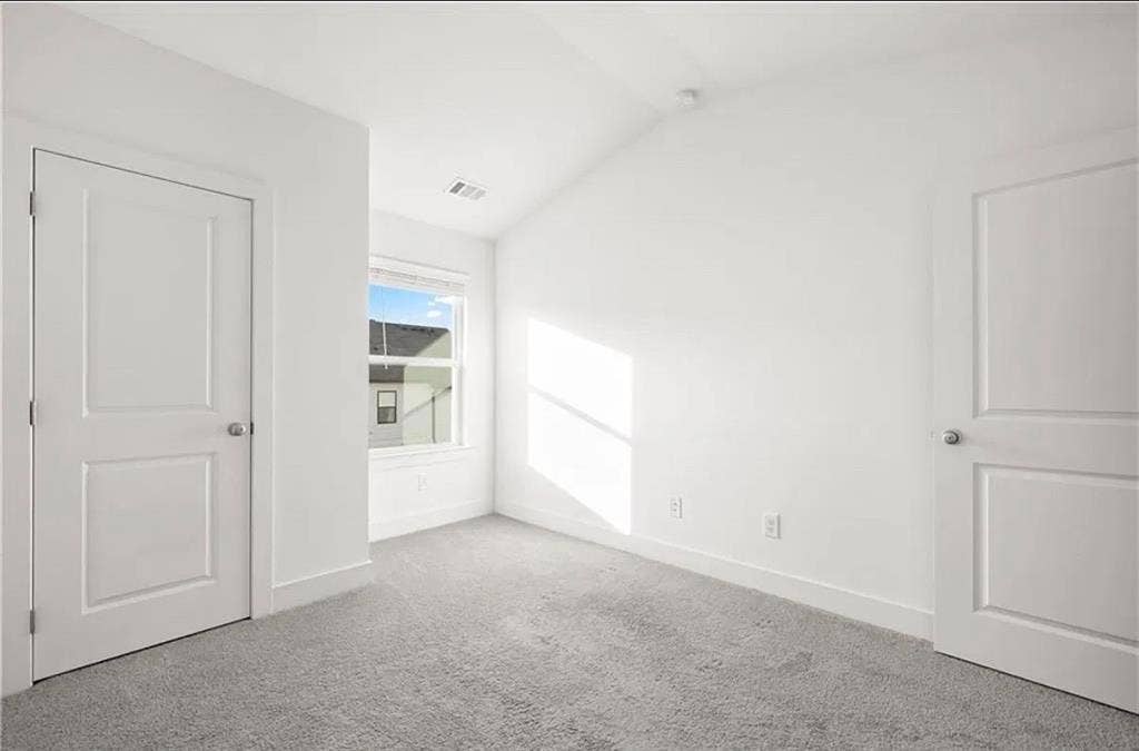 3 BR in Auburn