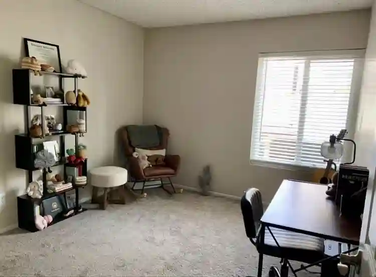 2BR, 2BR unit in luxury apt complex