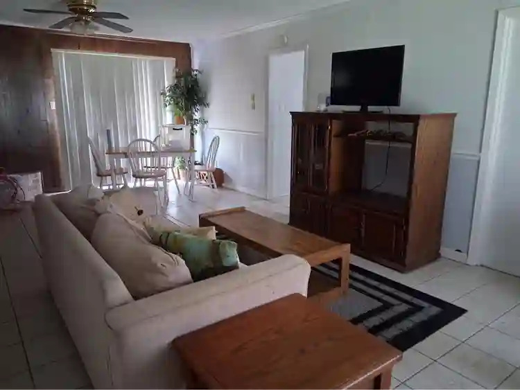 Private Room • Shared House 🏠