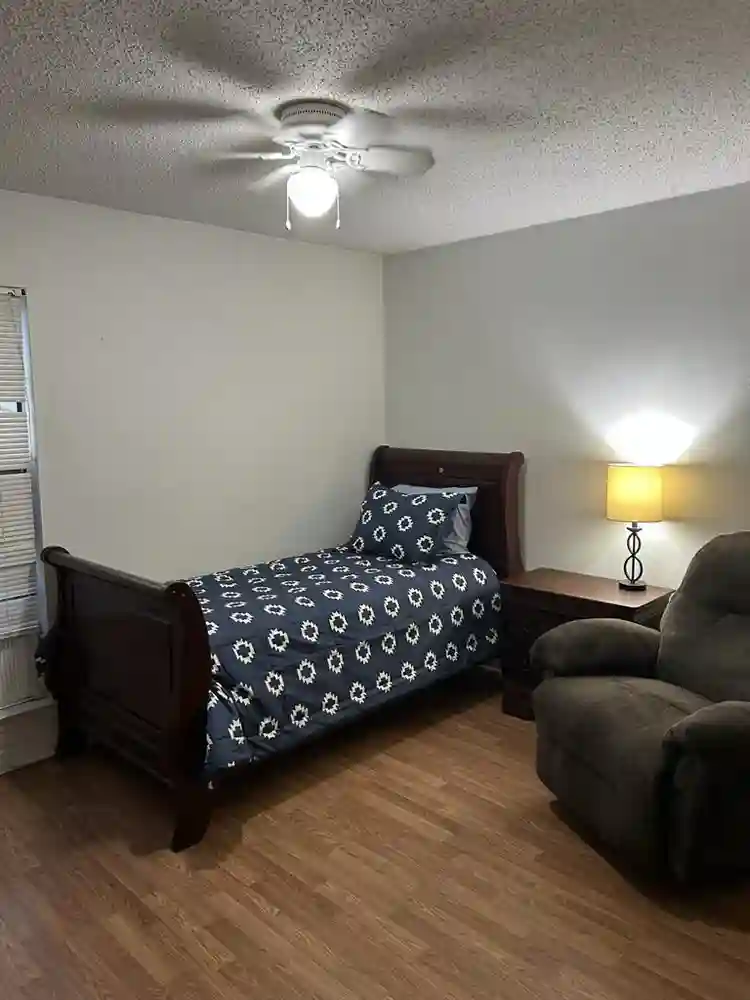 Private Room • Shared House 🏠