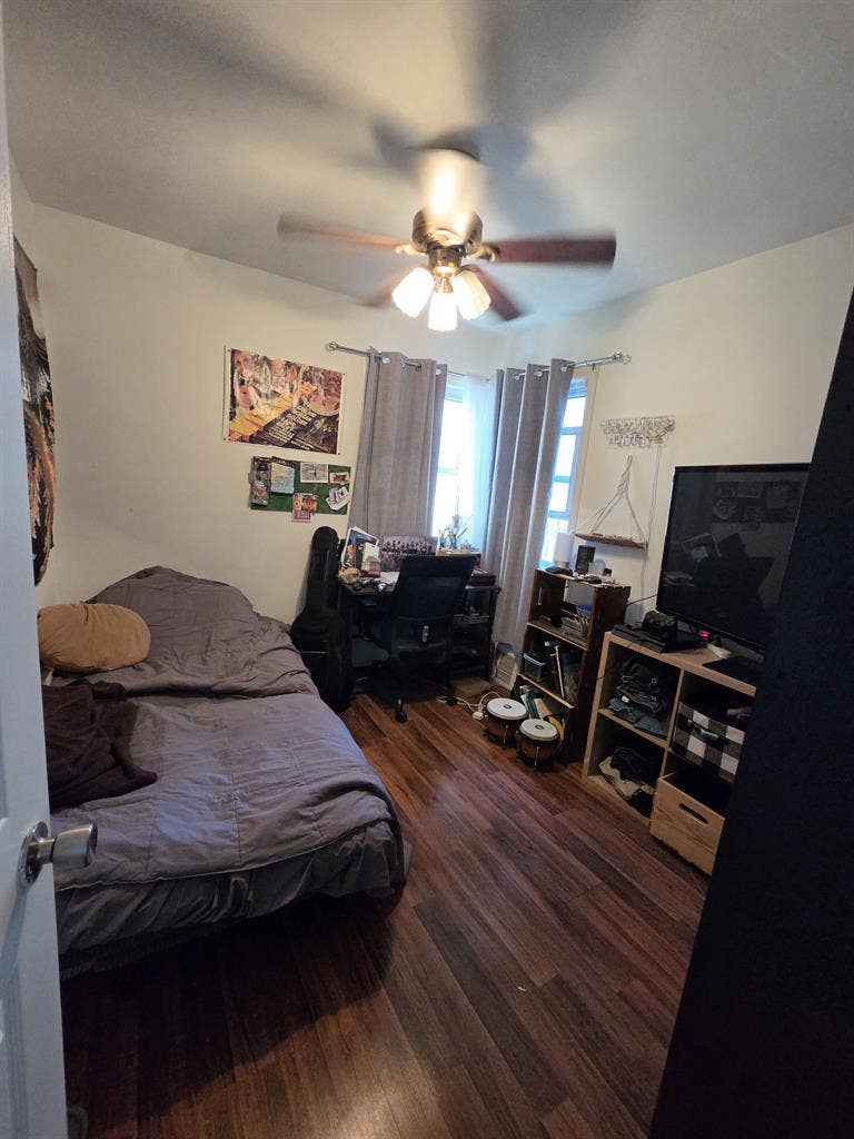 Room for rent