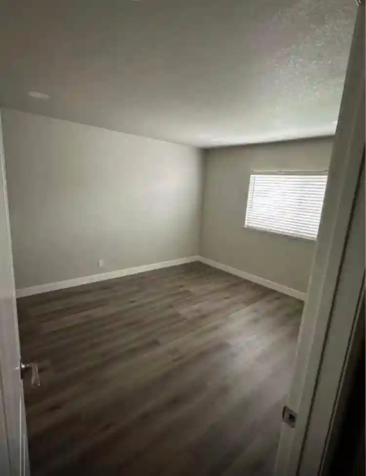 Renting a room in a house