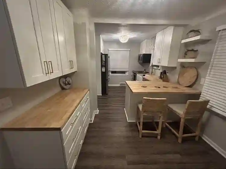 Room for rent! South Euclid