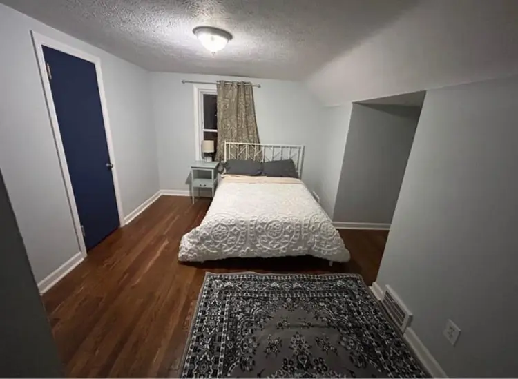 Room for rent! South Euclid