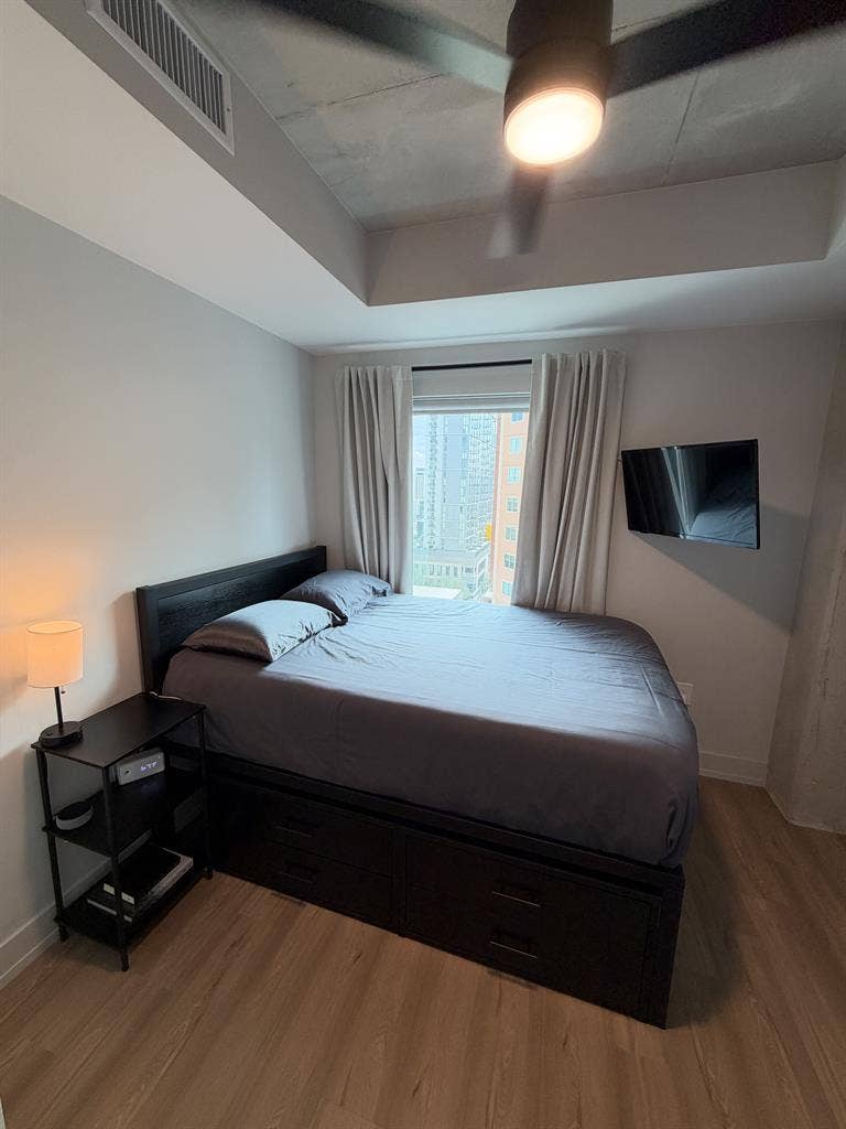 Icon at Austin | 1-2 Priv Bed/Bath
