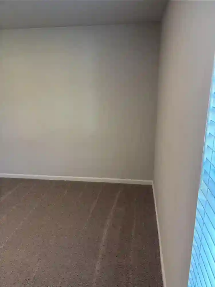 $900 Private room now available