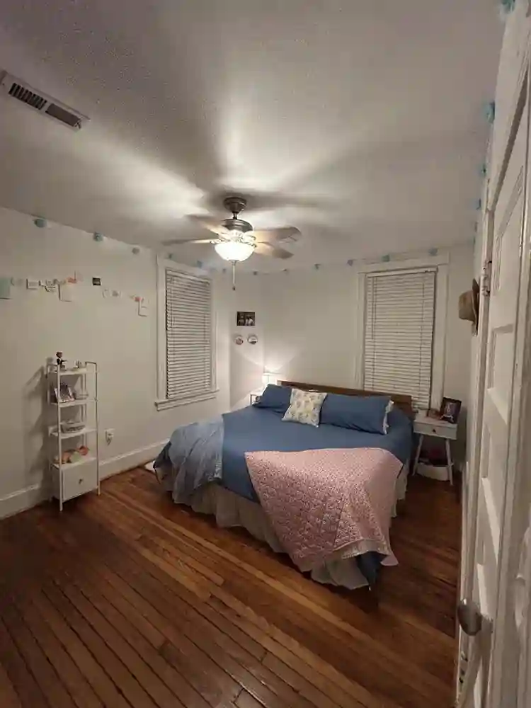 Month-to-Month Lease Takeover!