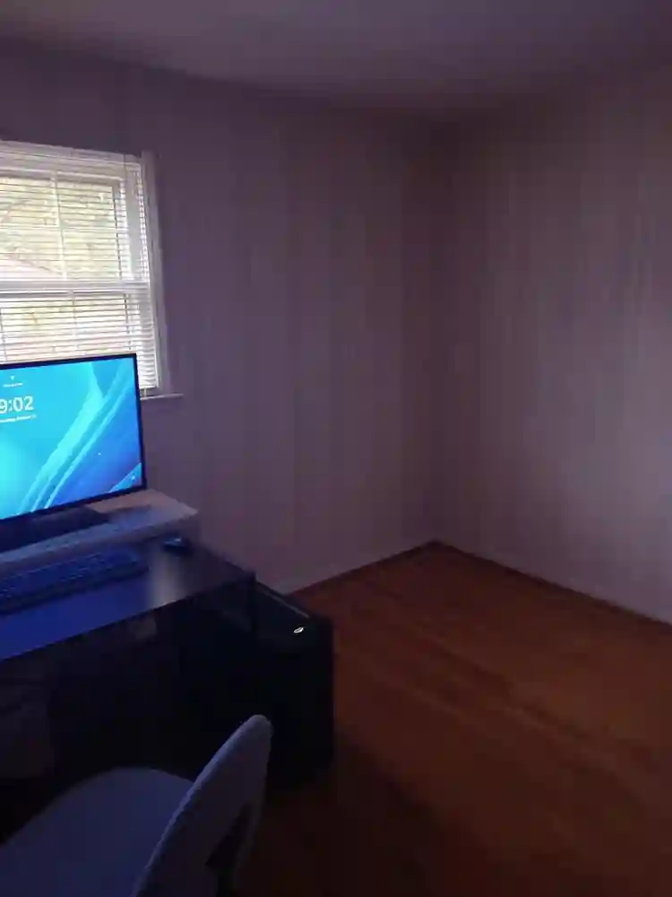 Cozy & Bright Room for Rent - $700