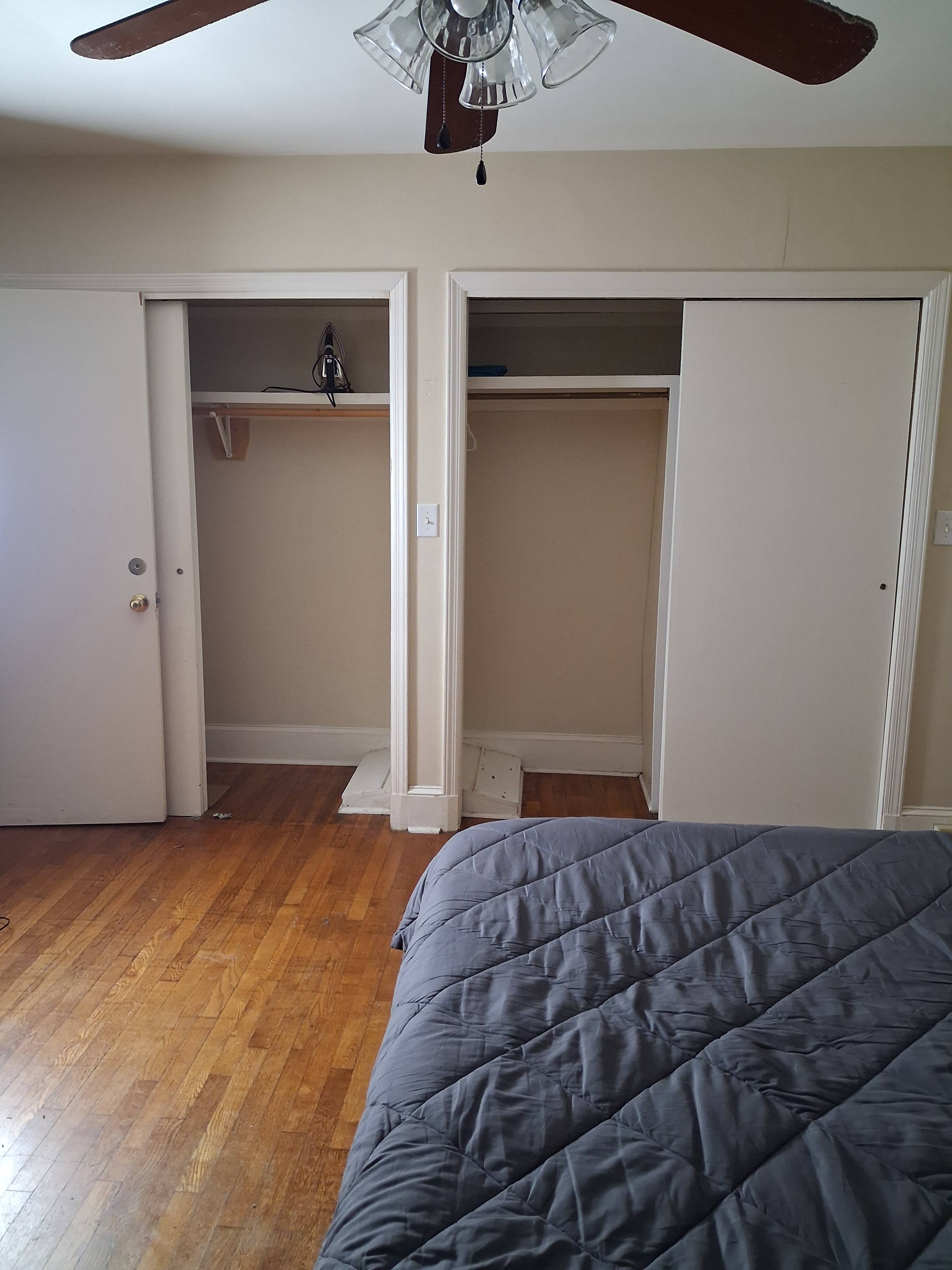 Room for rent Now.