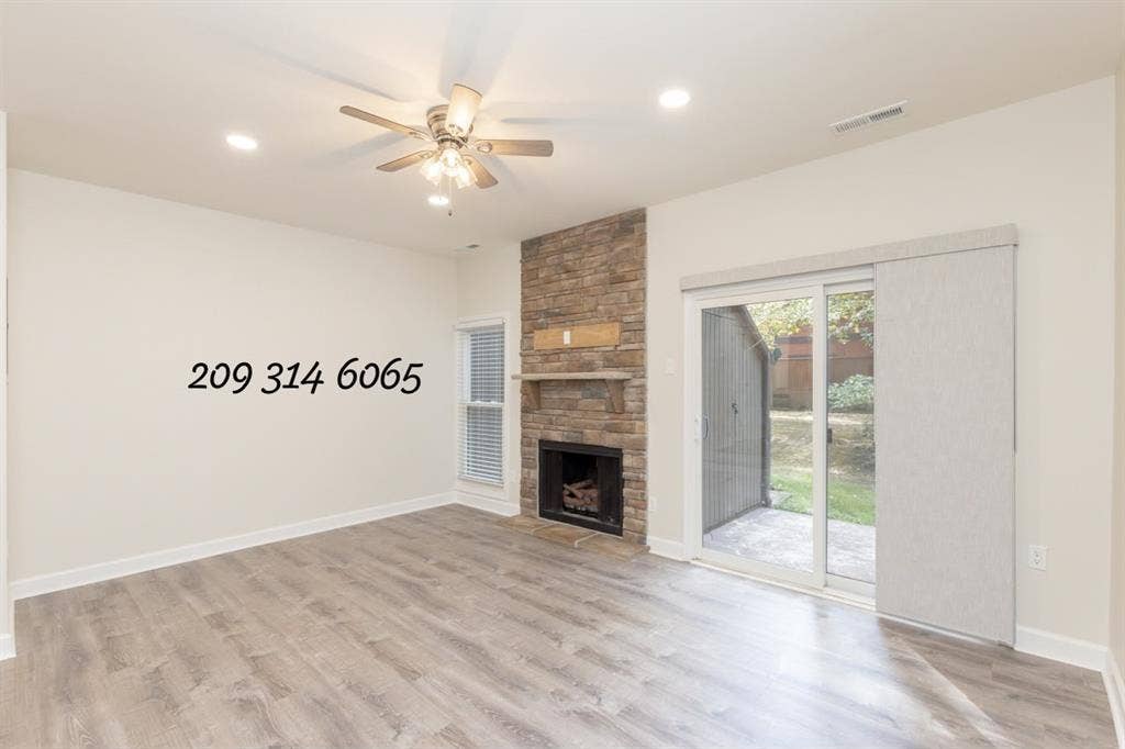 Beautifully renovated townhome