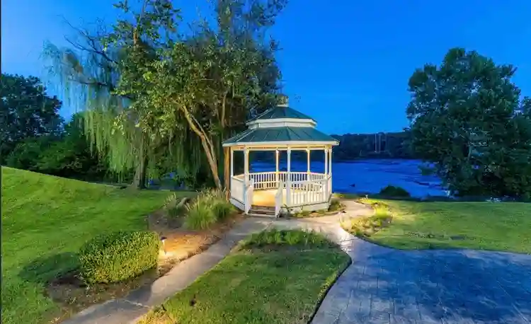 1bed/1bath at Granby Crossing Apt