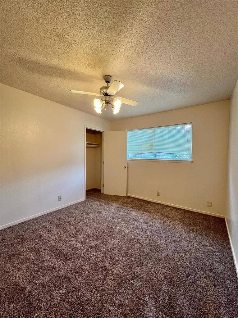 Room for rent in my home