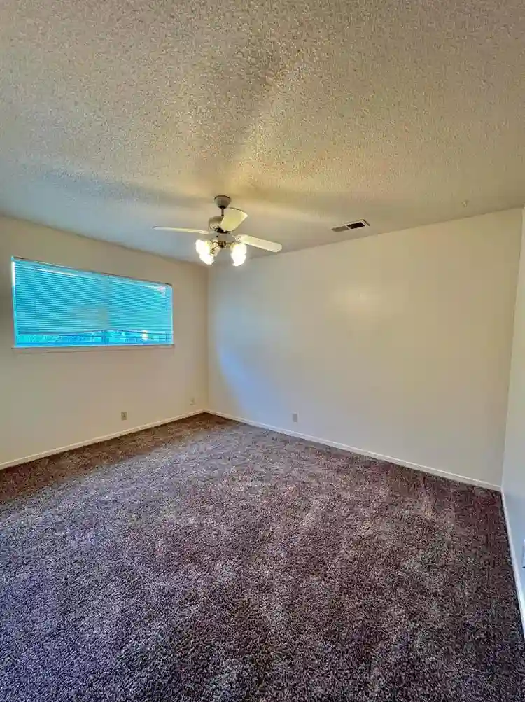 Room for rent in my home