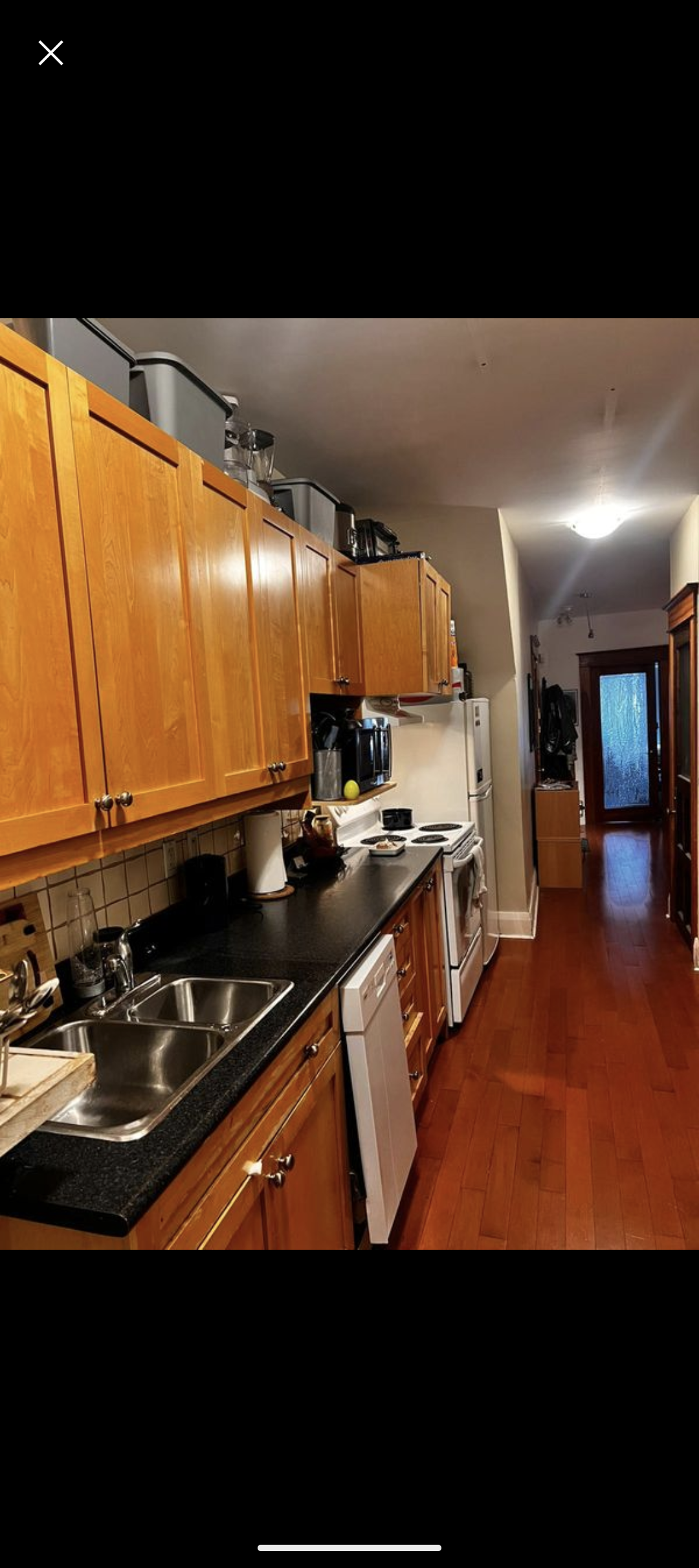 Looking For Roommate