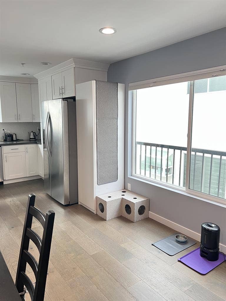 Room for Rent in Modern Home