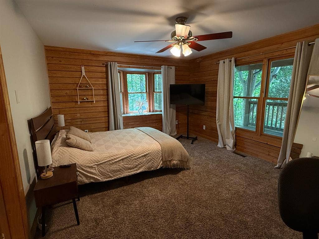 Furnished suite/log home on acreage