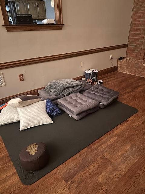 Large House to Share in Germantown