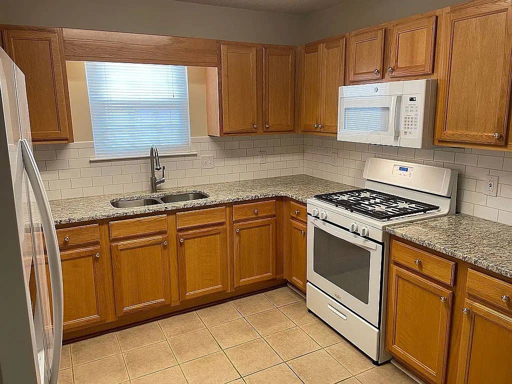 2 BR in Cartersville