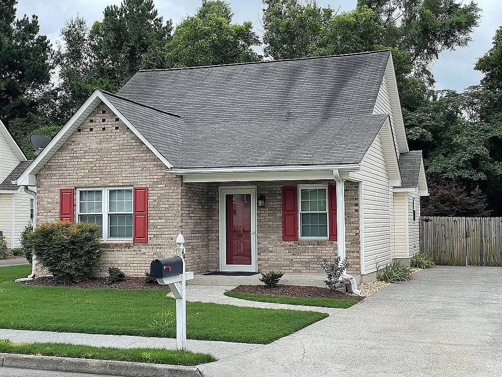 2 BR in Cartersville