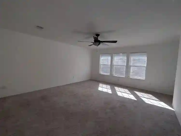 4 BR in Leander