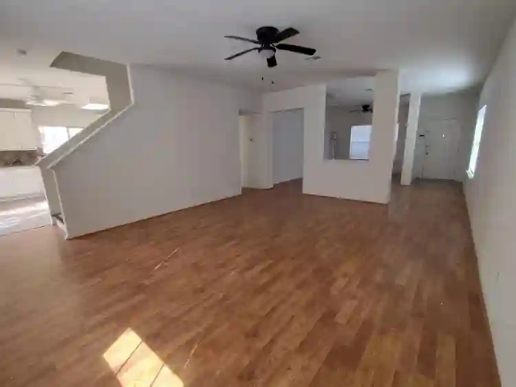 4 BR in Leander