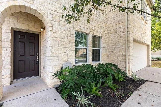 4 BR in Leander