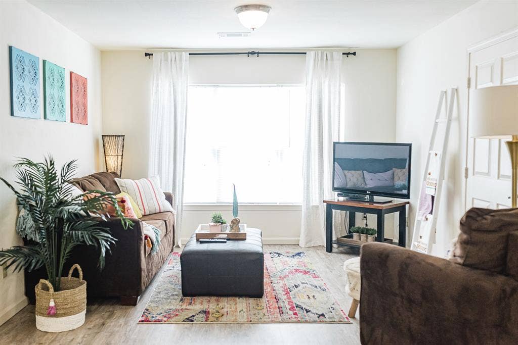 The Arch - Room Lease