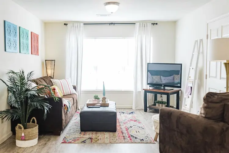 The Arch - Room Lease