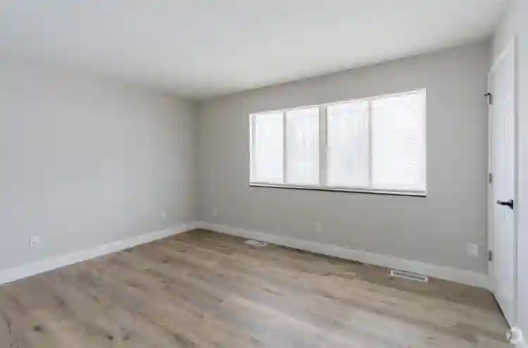 Roommate for Hiram Ohio Townhome