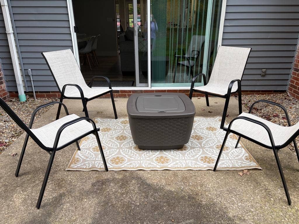 Roommate for Hiram Ohio Townhome