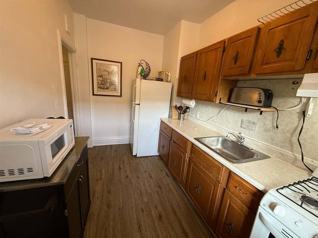 Chambre à Montréal ÉdouardMontpetit