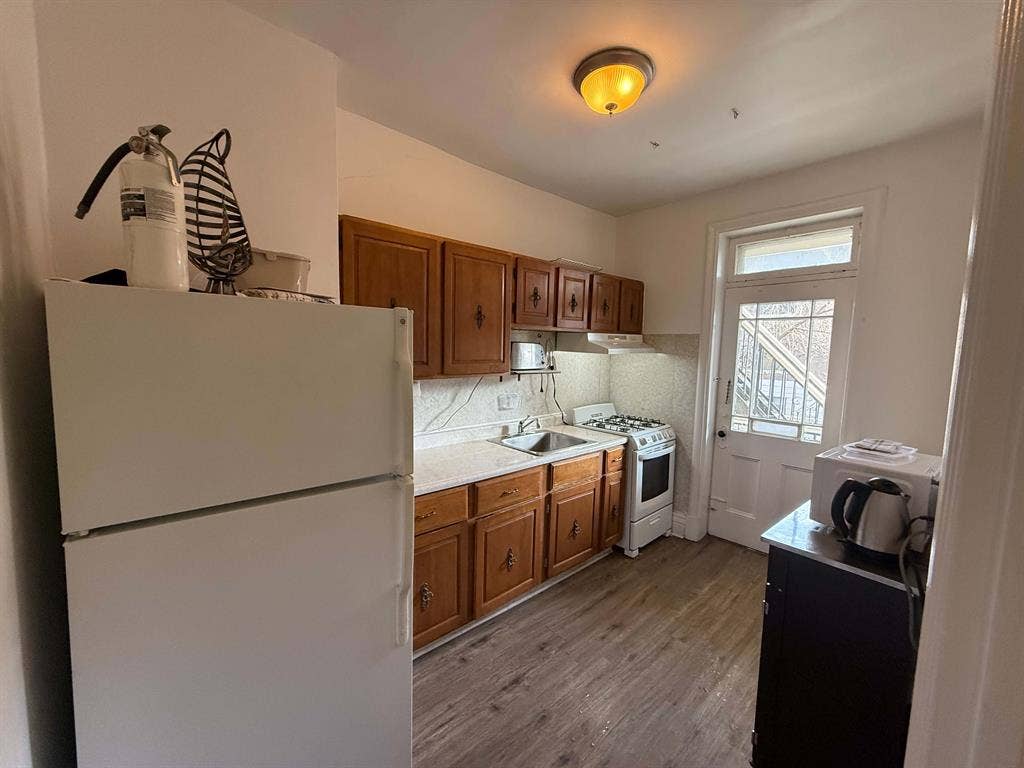 Chambre à Montréal ÉdouardMontpetit