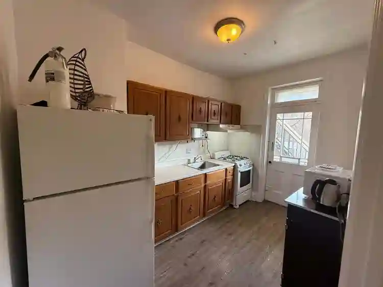 Chambre à Montréal ÉdouardMontpetit