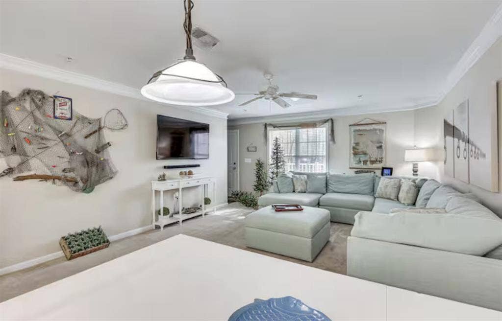 Private Bedroom in Gated Community