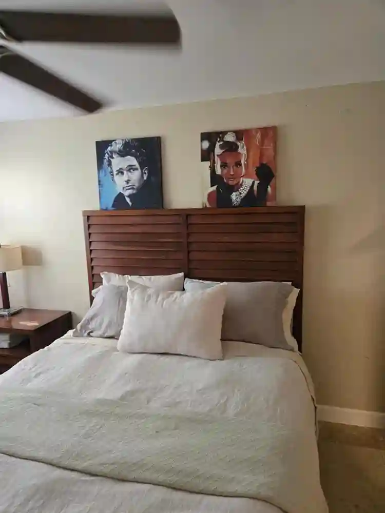Nice Room Available By The Beach