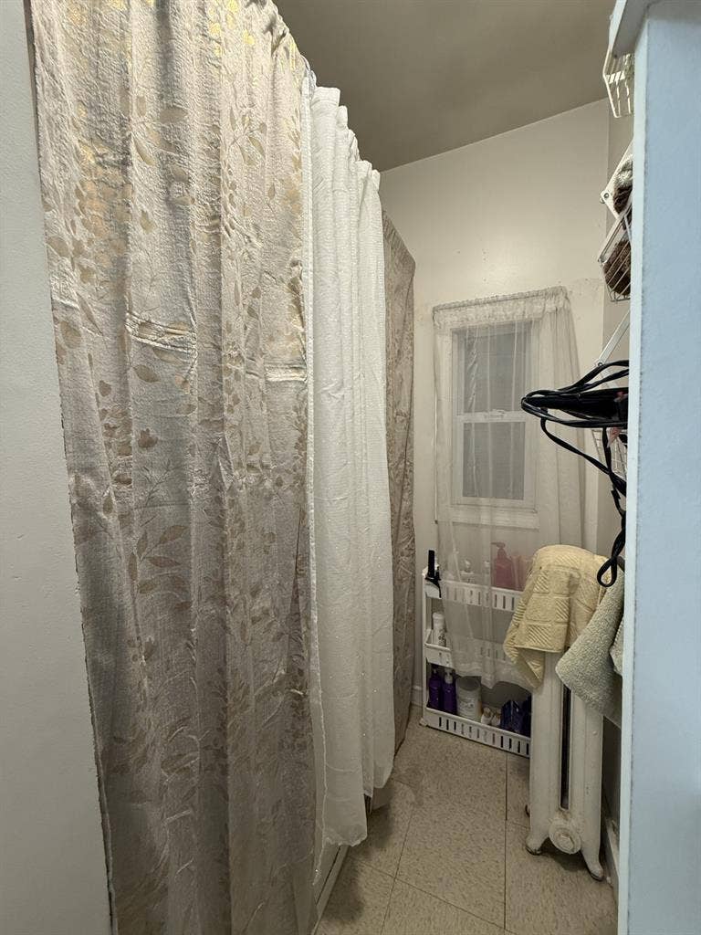 $900 all utilities included