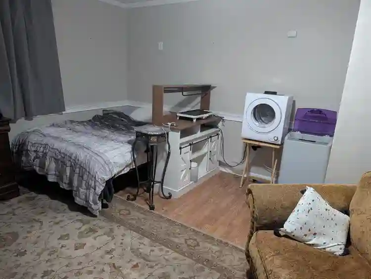Room to rent with private entrance