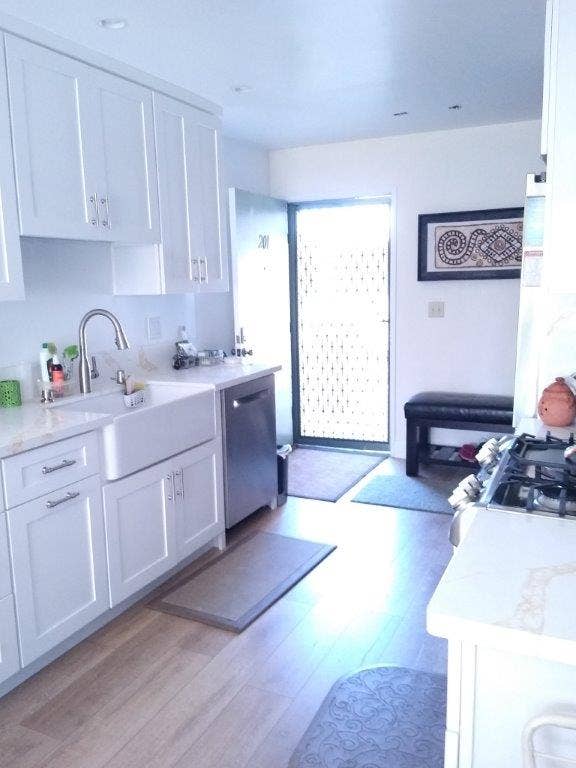 Furnished Private Rm Private Bathrm