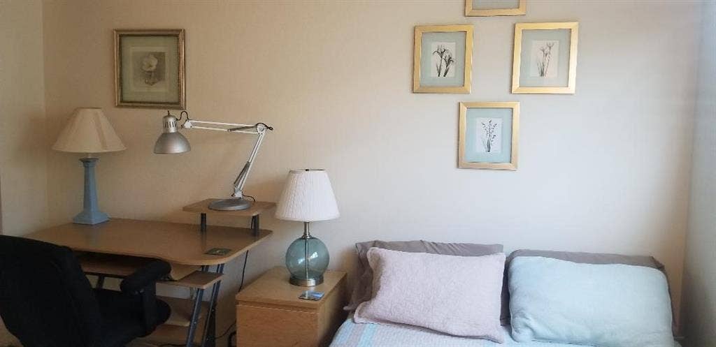 Furnished Private Rm Private Bathrm
