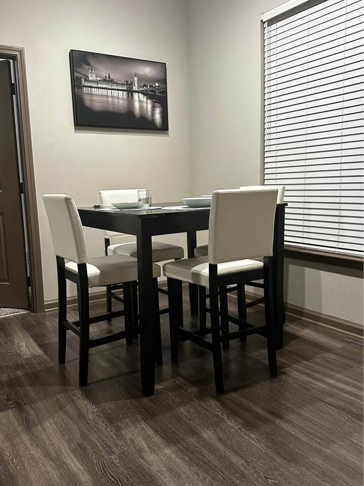 Furnished apartment luxurious
