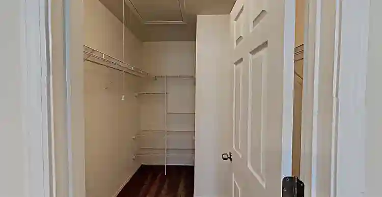 Private Room/Bath for Rent